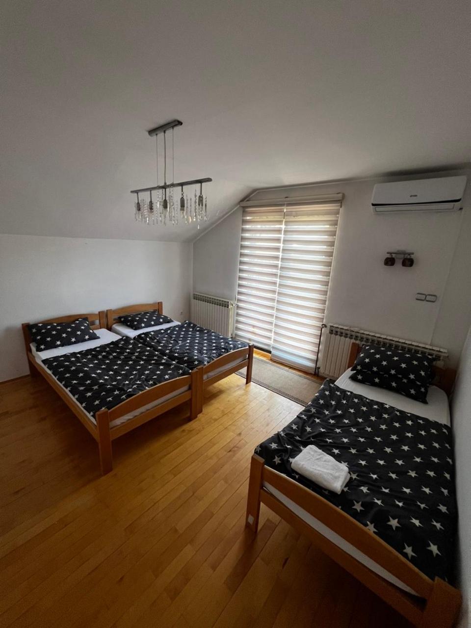 Hostel Tuzla *